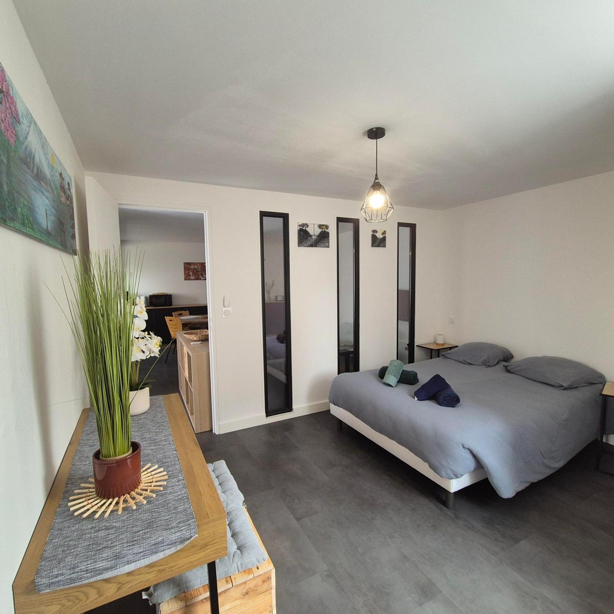 Apartament Le Montigny Vernon  Zewnętrze zdjęcie